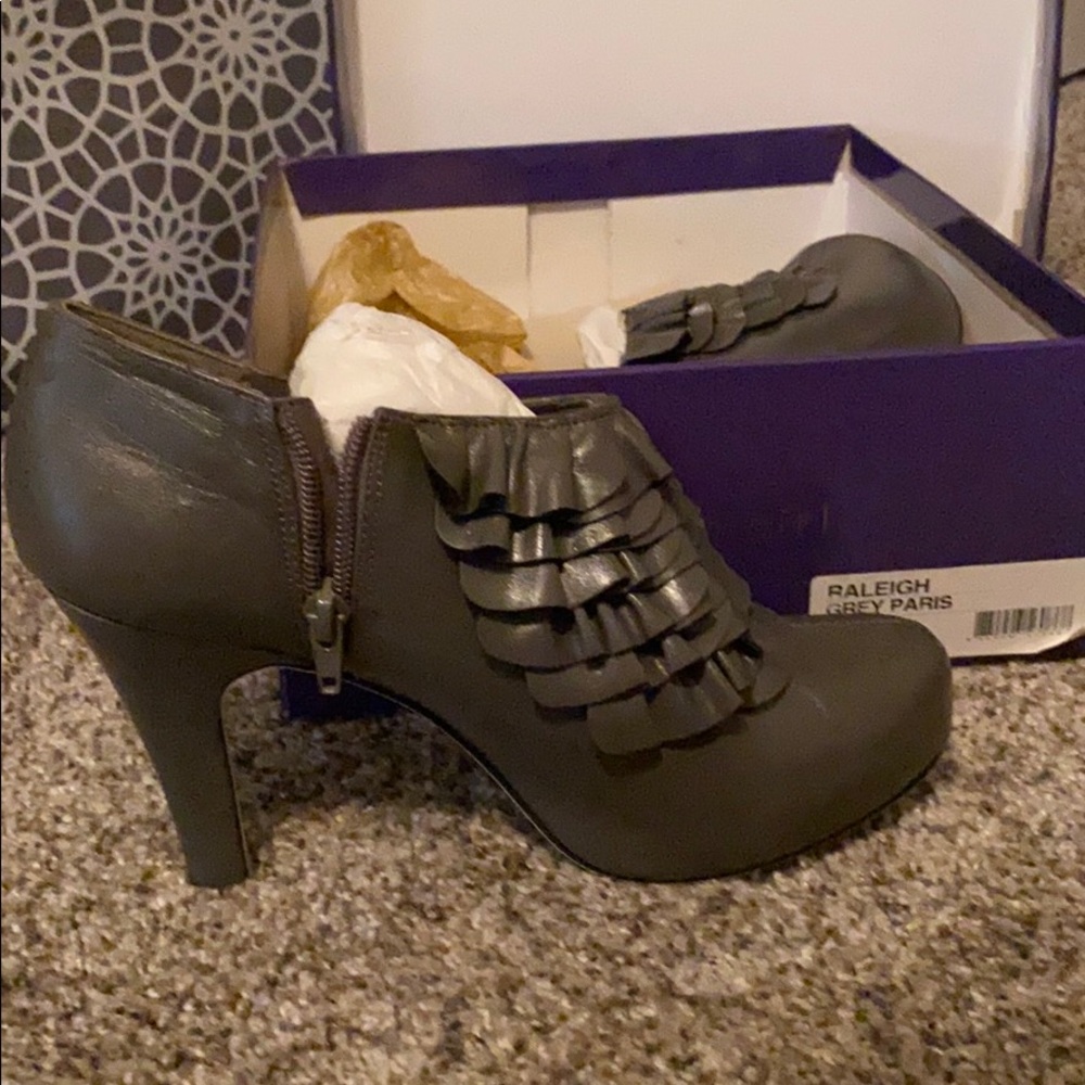 Heeled Ruffle Boots